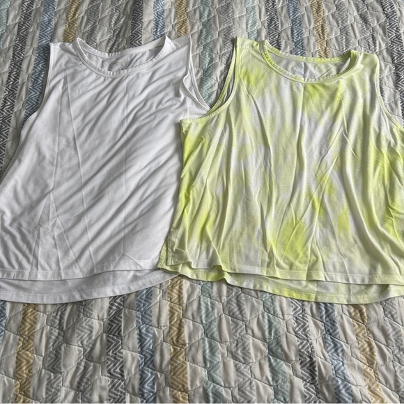 Old navy active XL tank top bundle neon white - Picture 1 of 6